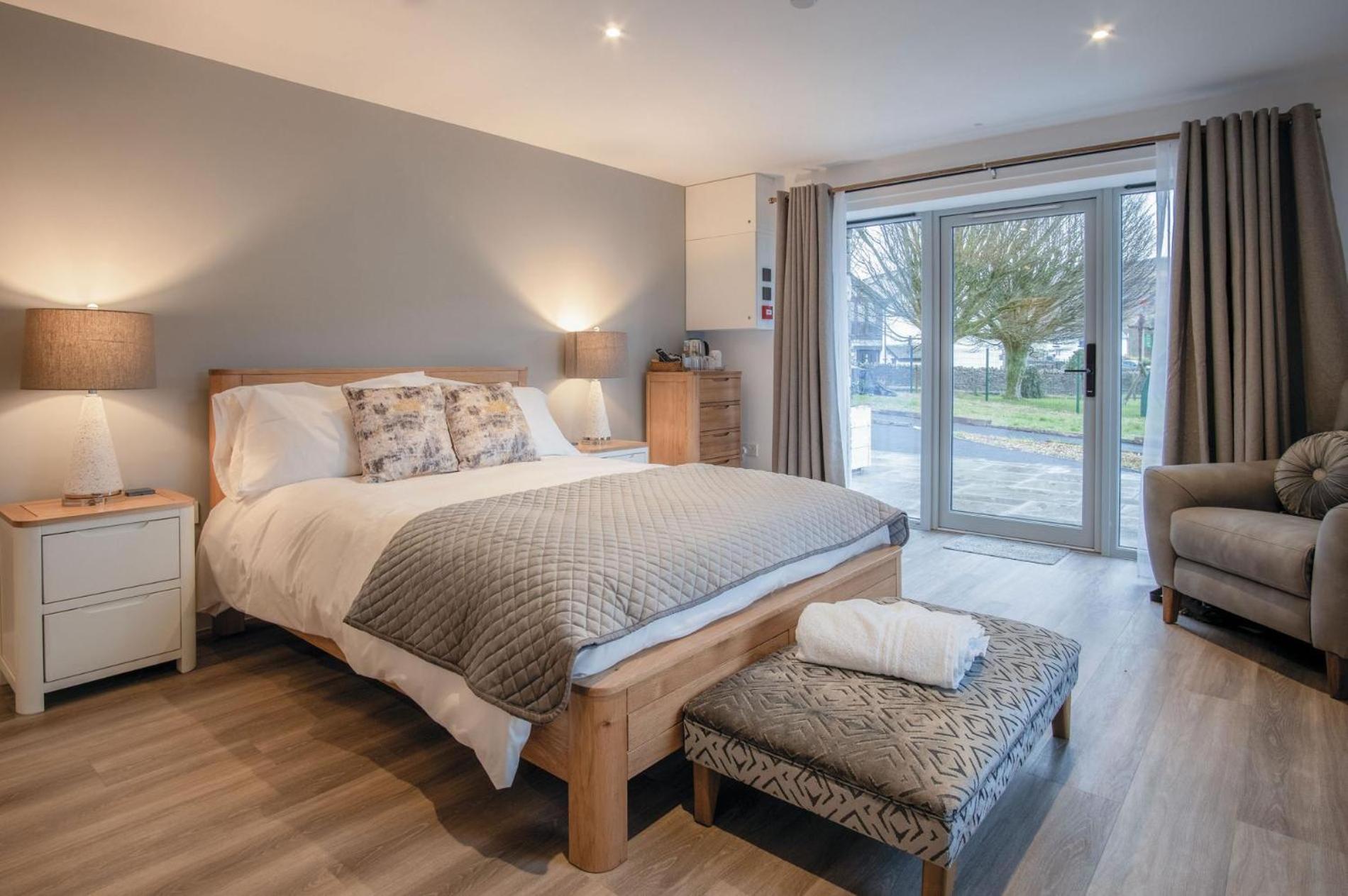 Suite 2 - Sleeping Giant Hotel - Pen Y Cae Inn Brecon Extérieur photo